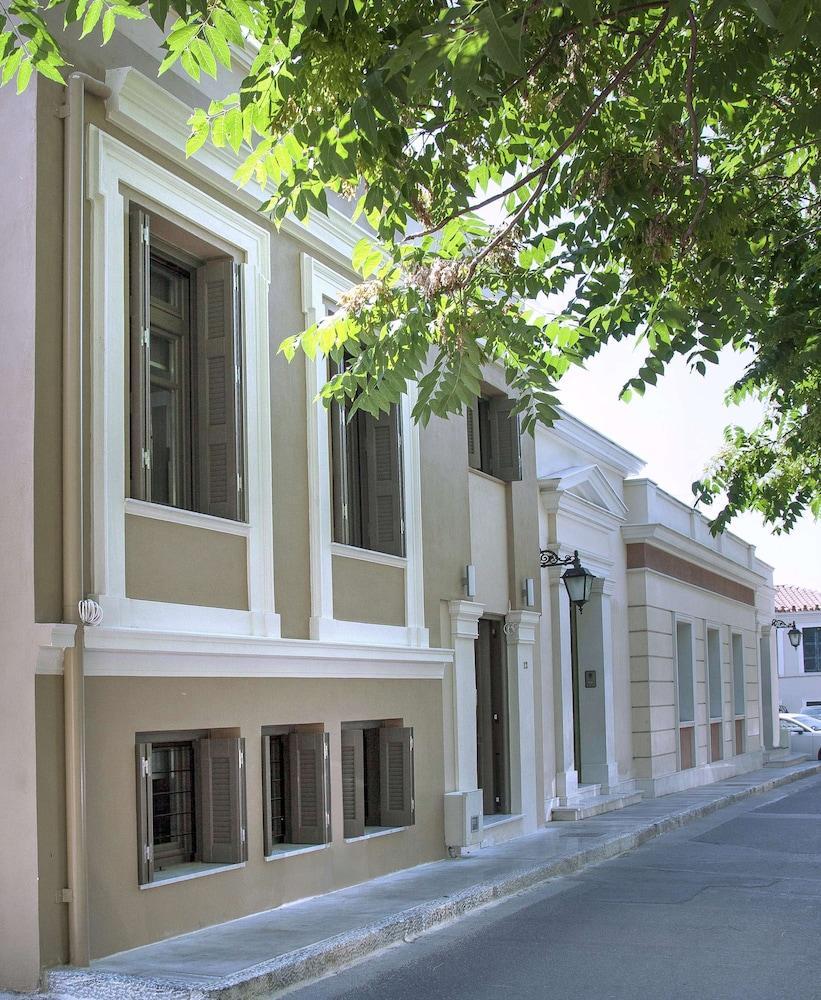 Villa Tripodon Plaka In The Shade Of Acropolis By Ghh à Athènes Extérieur photo